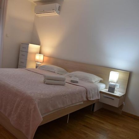 Apartment Lux Fontana Будва Екстер'єр фото