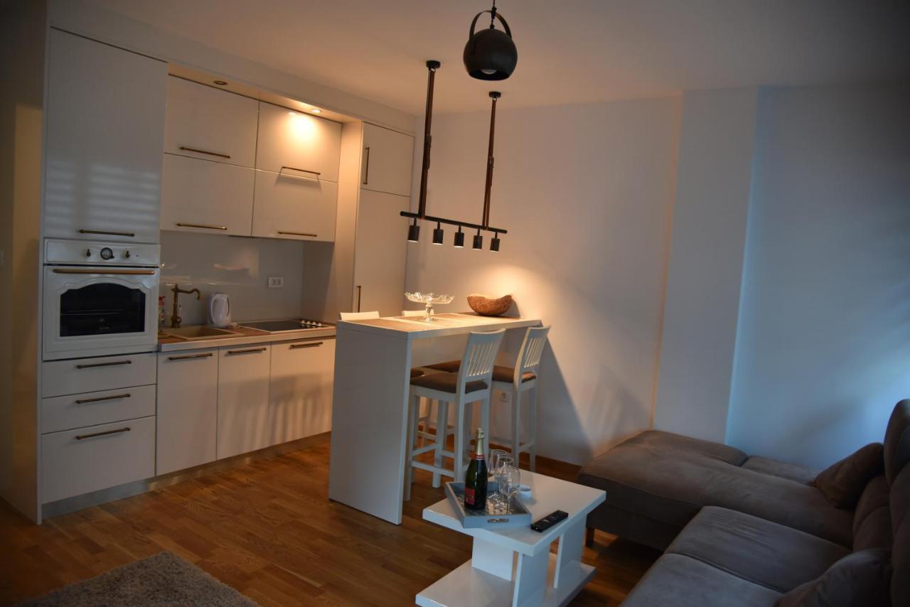 Apartment Lux Fontana Будва Екстер'єр фото